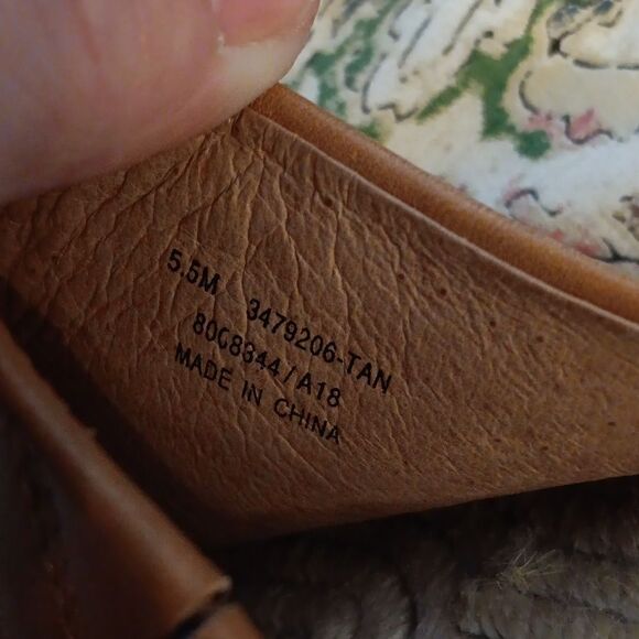 Frye   - Picture 2 of 6